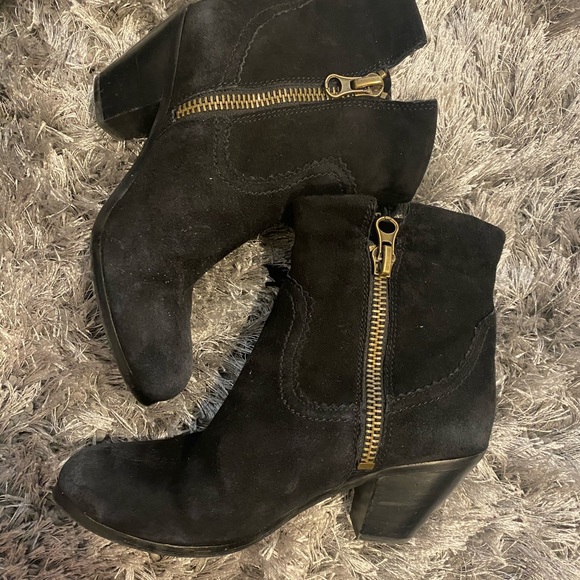 Sam Edelman fringe boot - Picture 4 of 6